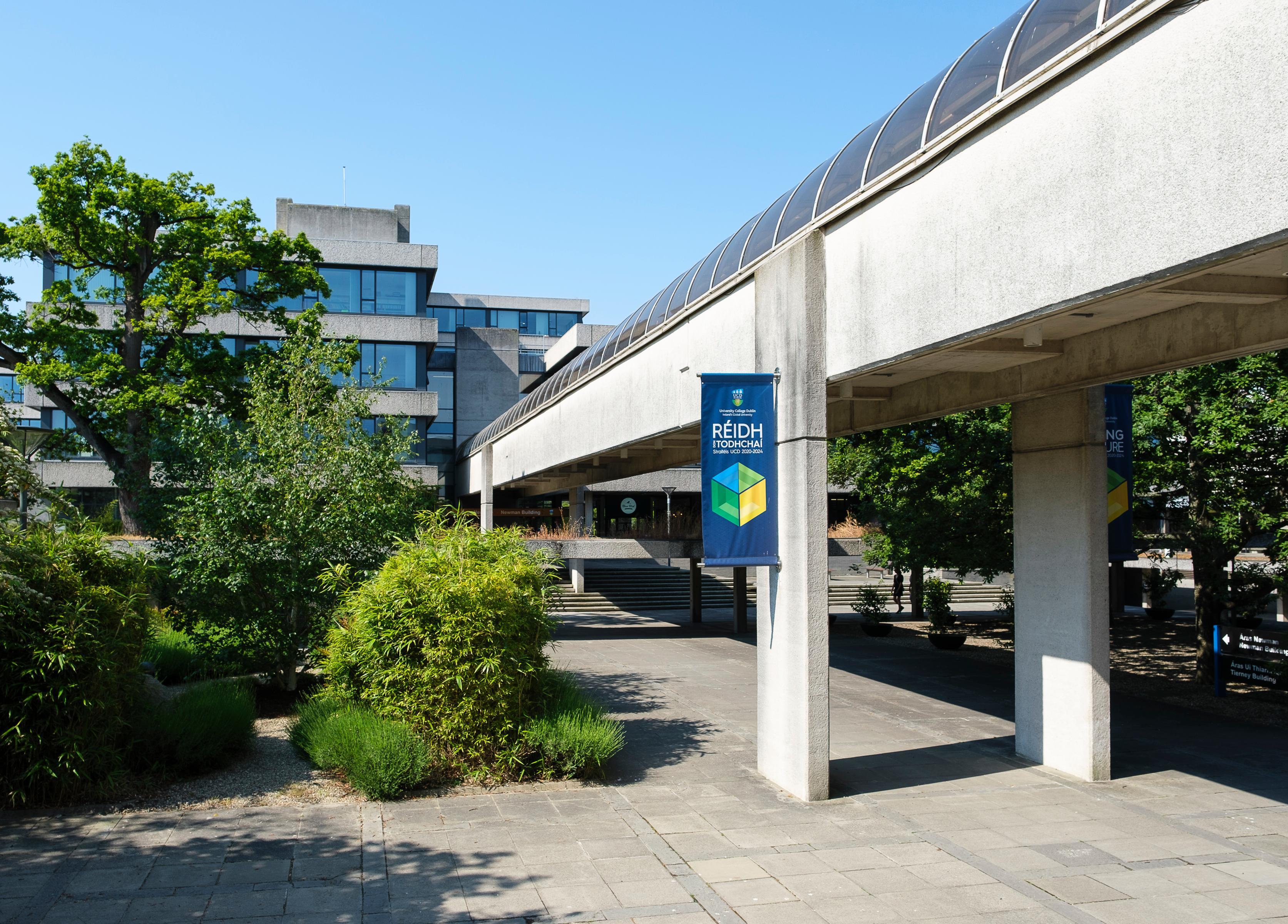 Research Banner Mob Ver